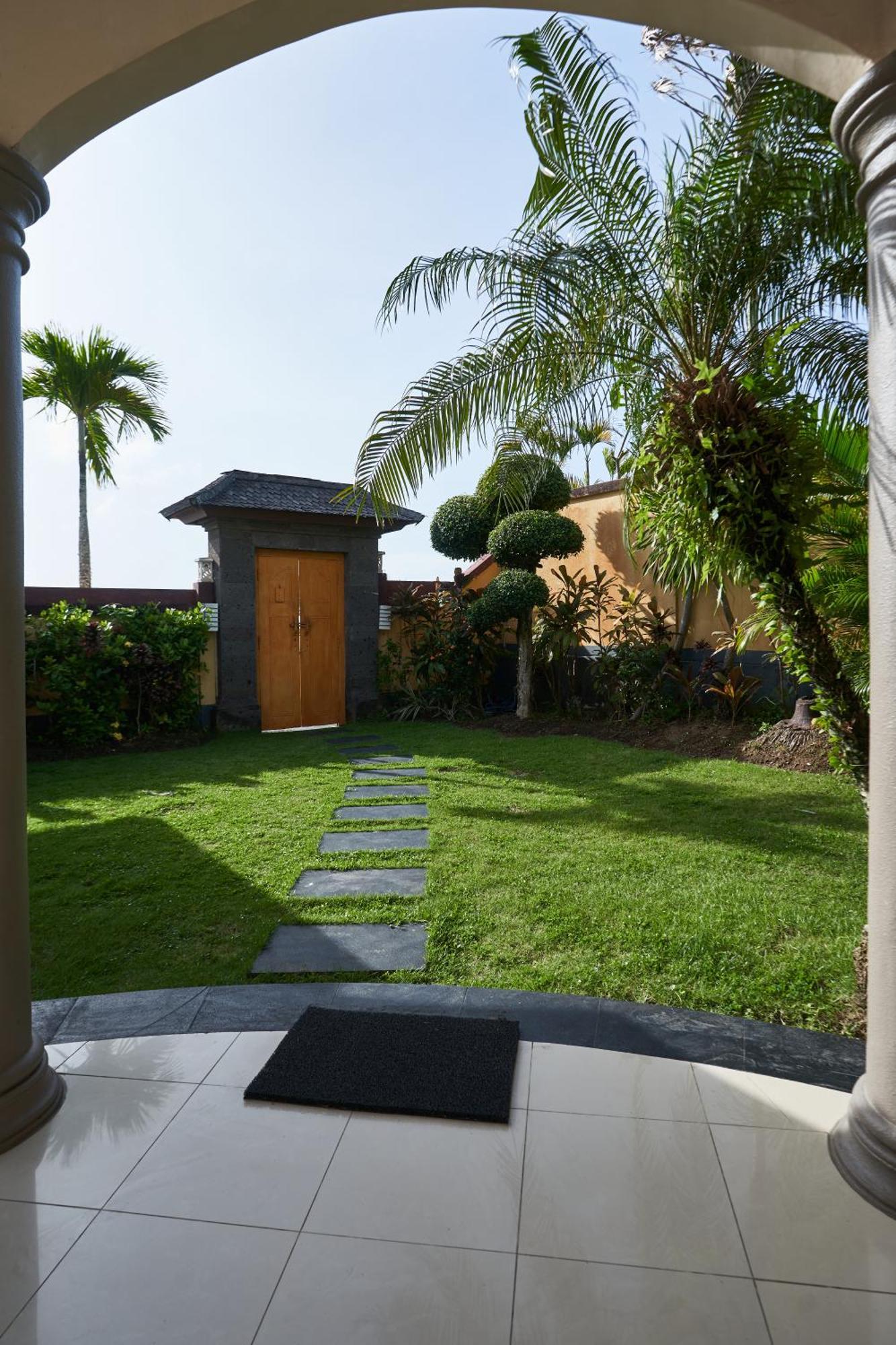 The Beverly Hills Bali Villa Jimbaran